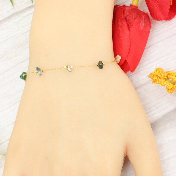 "Trendy Handmade Bracelet – A Thoughtful Gift for Girls & Women | UNVRC1491 - Picture 9 of 10